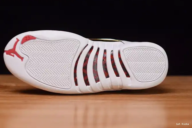 1st Kicks Retro (2019) Jordan Air 130690-107 12 